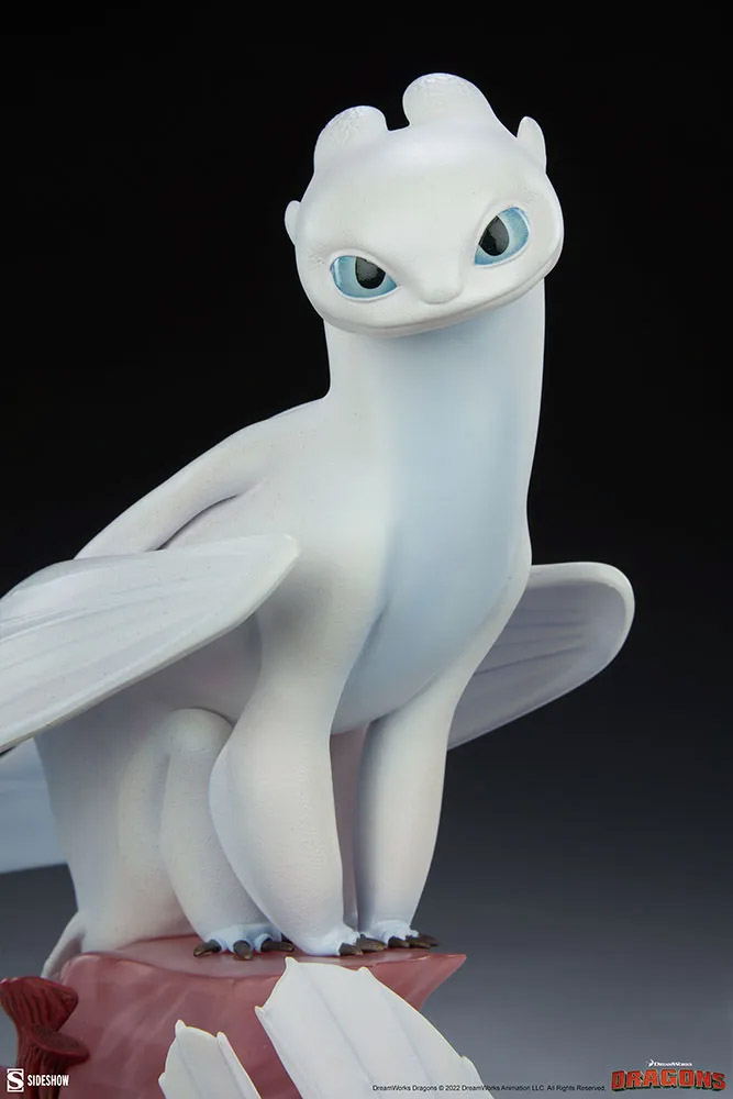 Sideshow How to Train Your Dragon Hidden World Light Fury Statue